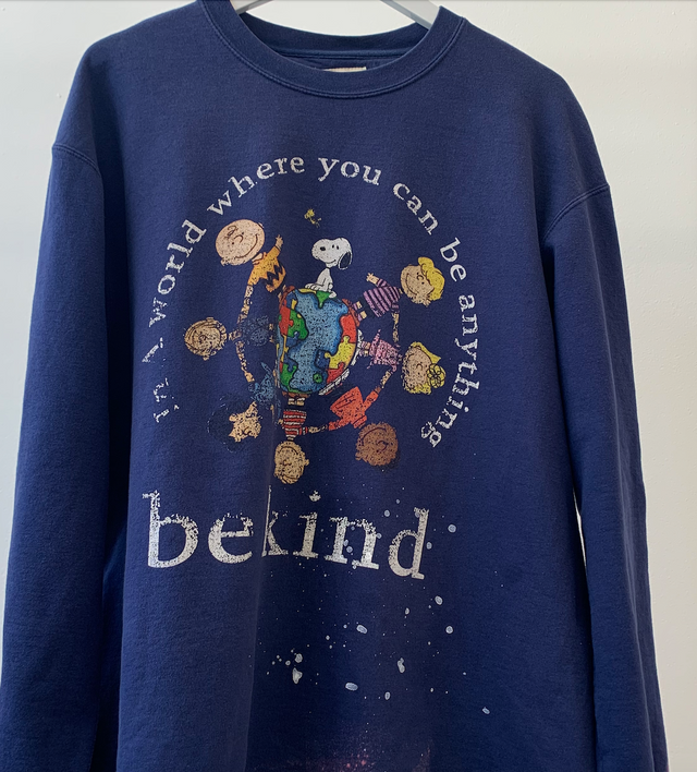 Preloved Peanuts Sweatshirt - Be Kind